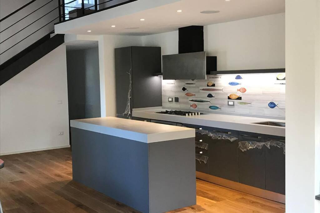 Viareggina Con Giardino Apartment Марина ди Пиза Екстериор снимка